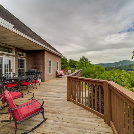 Classy Home With Hot Tub And Mt Jefferson Views! West Jefferson Ngoại thất bức ảnh